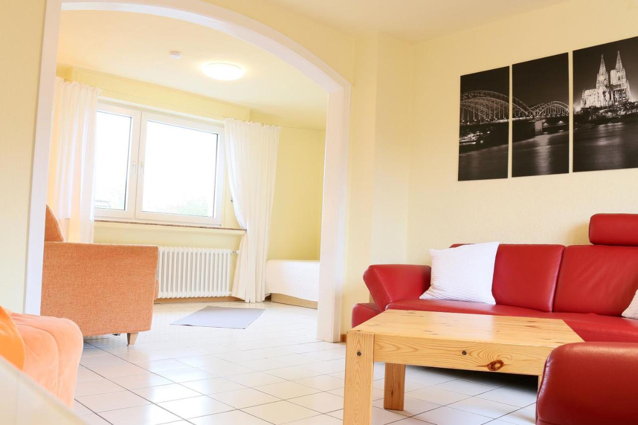 Ferienwohnungen Domblick-Herkenrath Bergisch Gladbach Exterior photo